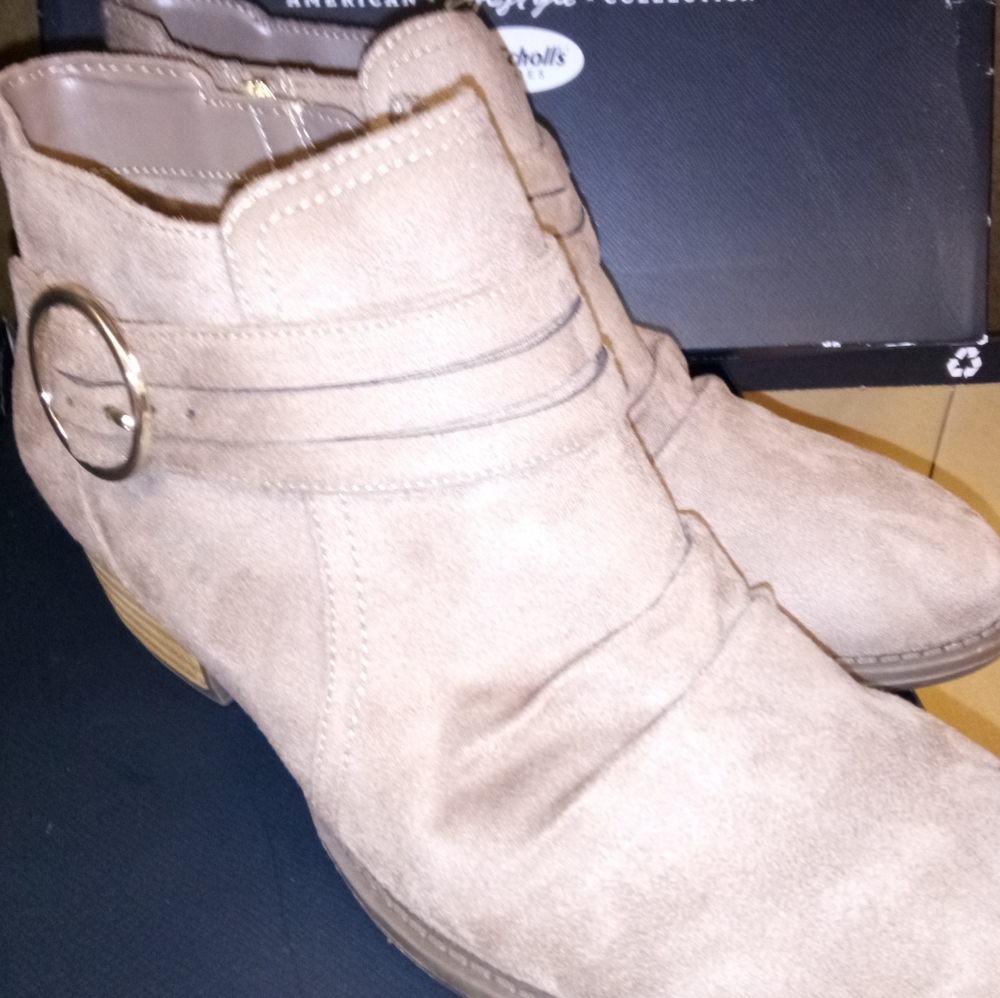 Booties tan